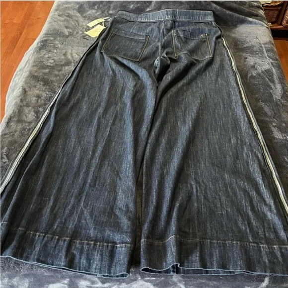 Anthropologie Pilcro Wide-Leg Dark Blue Jeans - Picture 5 of 7